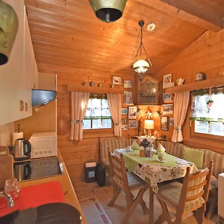 Detached Wooden House Near Bad Wildungen Semesterbostad *