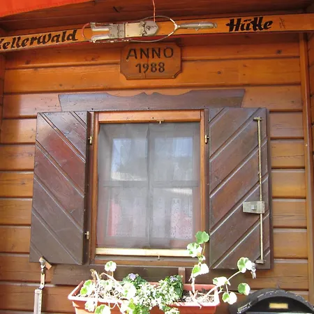 Detached Wooden House Near Bad Wildungen Semesterbostad *
